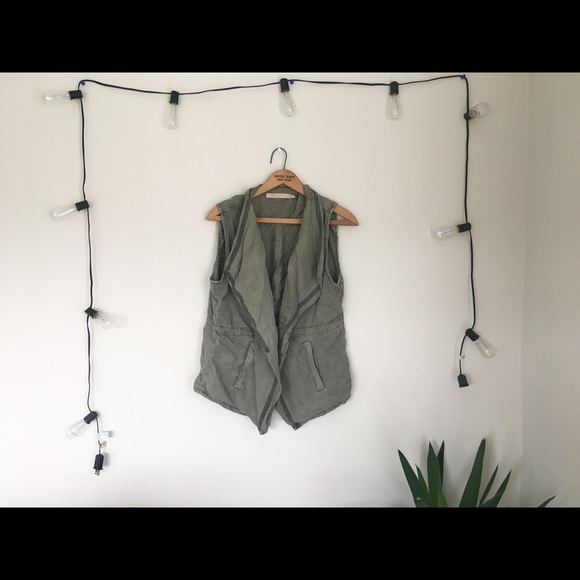 Max Jeans Jackets & Blazers - Max jeans army green vest